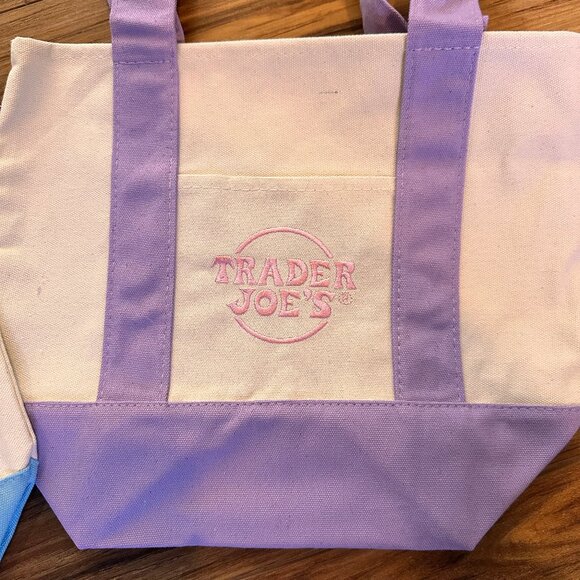 Trader Joe’s mini tote bags set of 4 - new - Picture 4 of 5